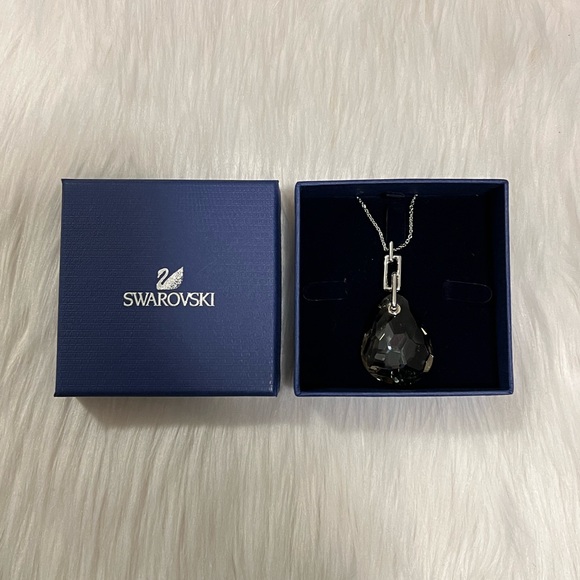 SWAROVSKI Crystal Pendant Necklace - Picture 3 of 3